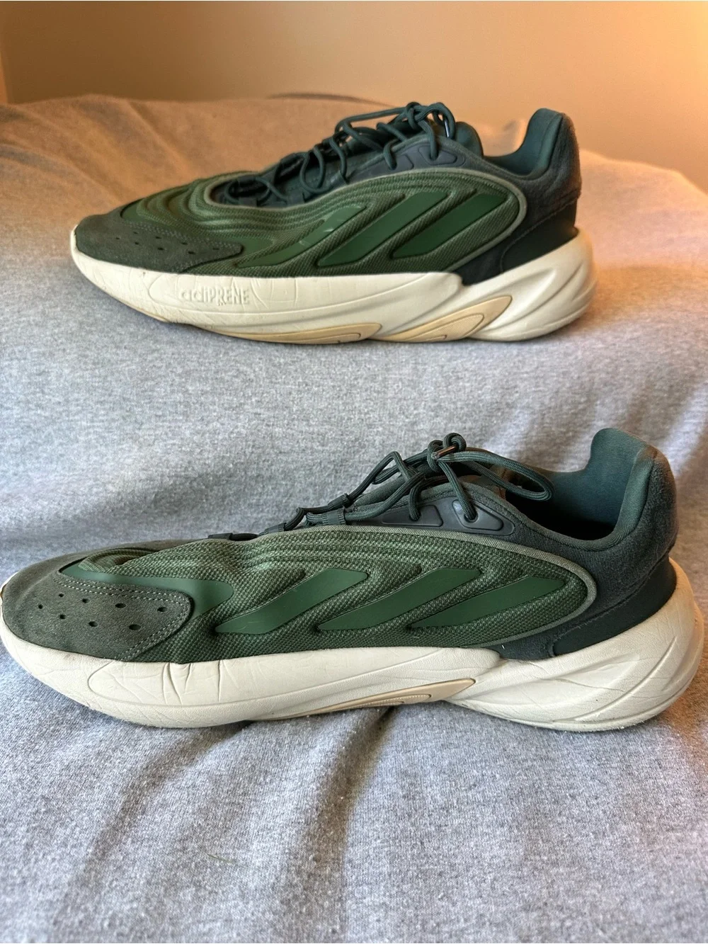 👟💚🏀 Men's Adidas Olive Green Athletic Sneakers, Sz. 13